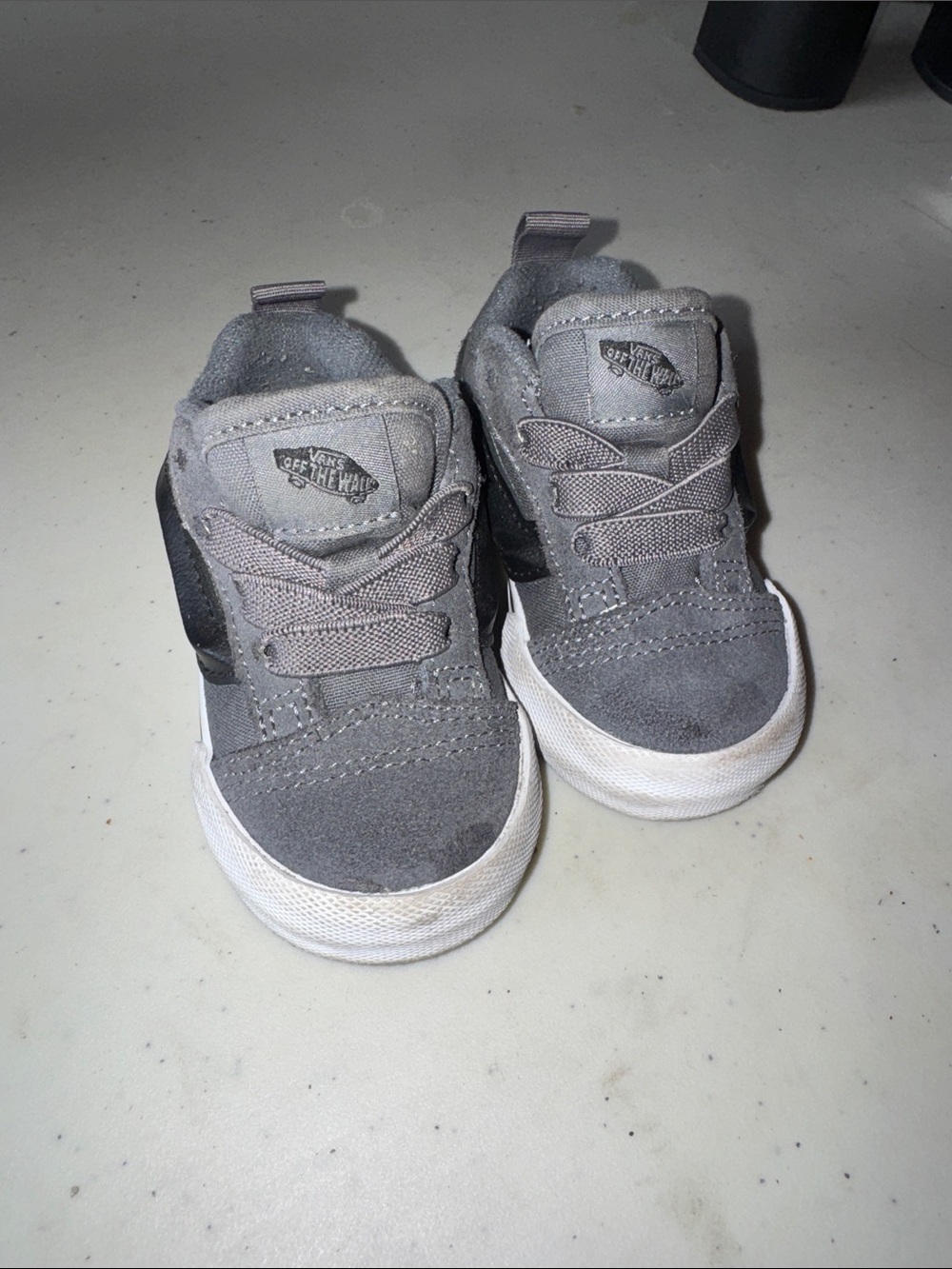 Vans Kids Gray & Black Suede Low-Top Sneakers